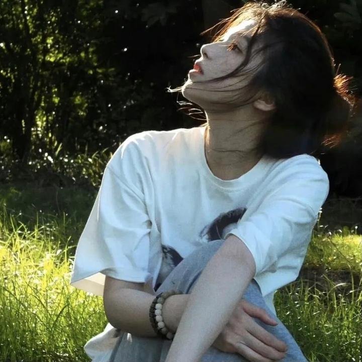 风流艳妇